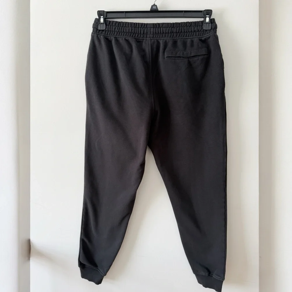 Gymshark EUC Black Tapered Joggers Athletic Fleece Sweatpants Men’s M Gym Fit - Picture 4 of 16